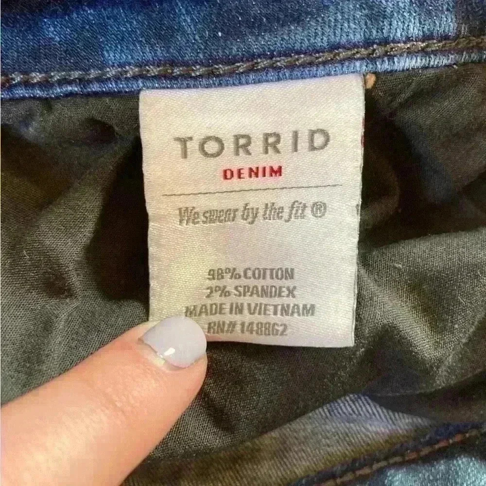 Torrid blue skinny jeans in size 16s - Picture 5 of 6